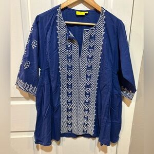 Roller Rabbit Blue  and White Embroidered V Next Front Top